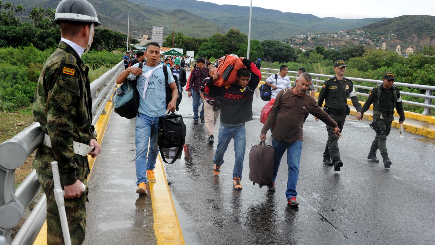 Venezolano cruzó a Colombia  para comprar una urna a su sobrina