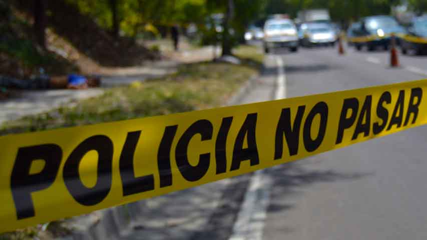 En Antímano, fue asesinado un joven para robarle la moto