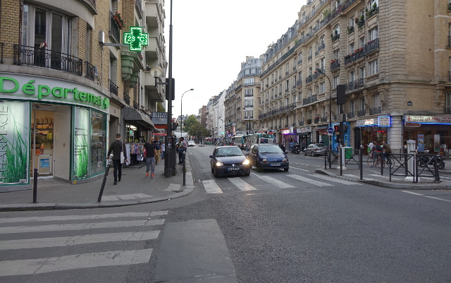 Un hombre ebrio apuñala a seis personas en una calle de París