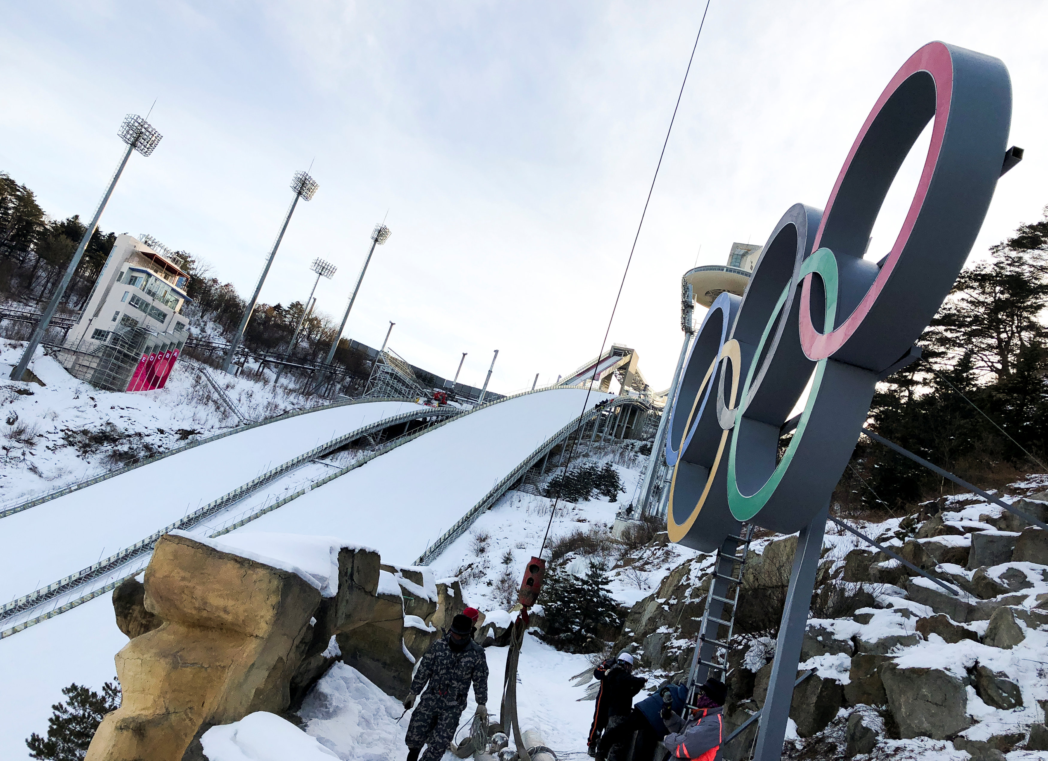 Los Juegos de Pyeongchang-2018 batirán el récord de preservativos distribuidos