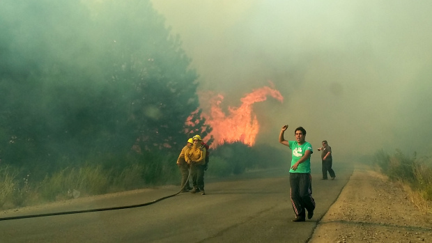 Tres venezolanos heridos en incendio intencional en Brasil