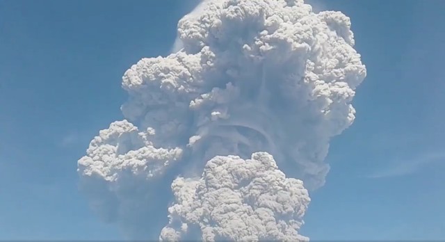 Ash from Mount Sinabung rises during an eruption, Indonesia February 19, 2018, in this still image taken from a social media video. TWITTER/@edykbarus/via REUTERS THIS IMAGE HAS BEEN SUPPLIED BY A THIRD PARTY. MANDATORY CREDIT. NO RESALES. NO ARCHIVES