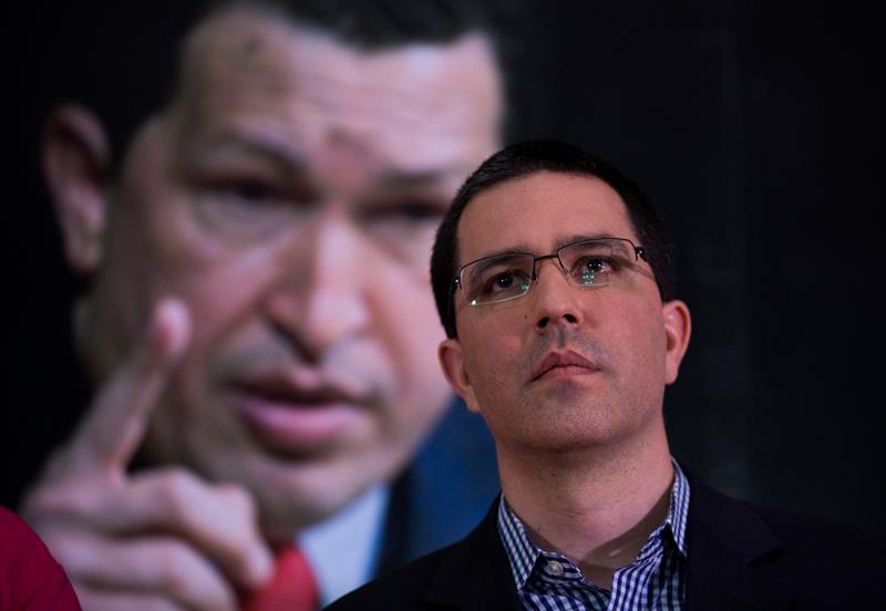 Así recibieron a Arreaza en Costa Rica (VIDEO)