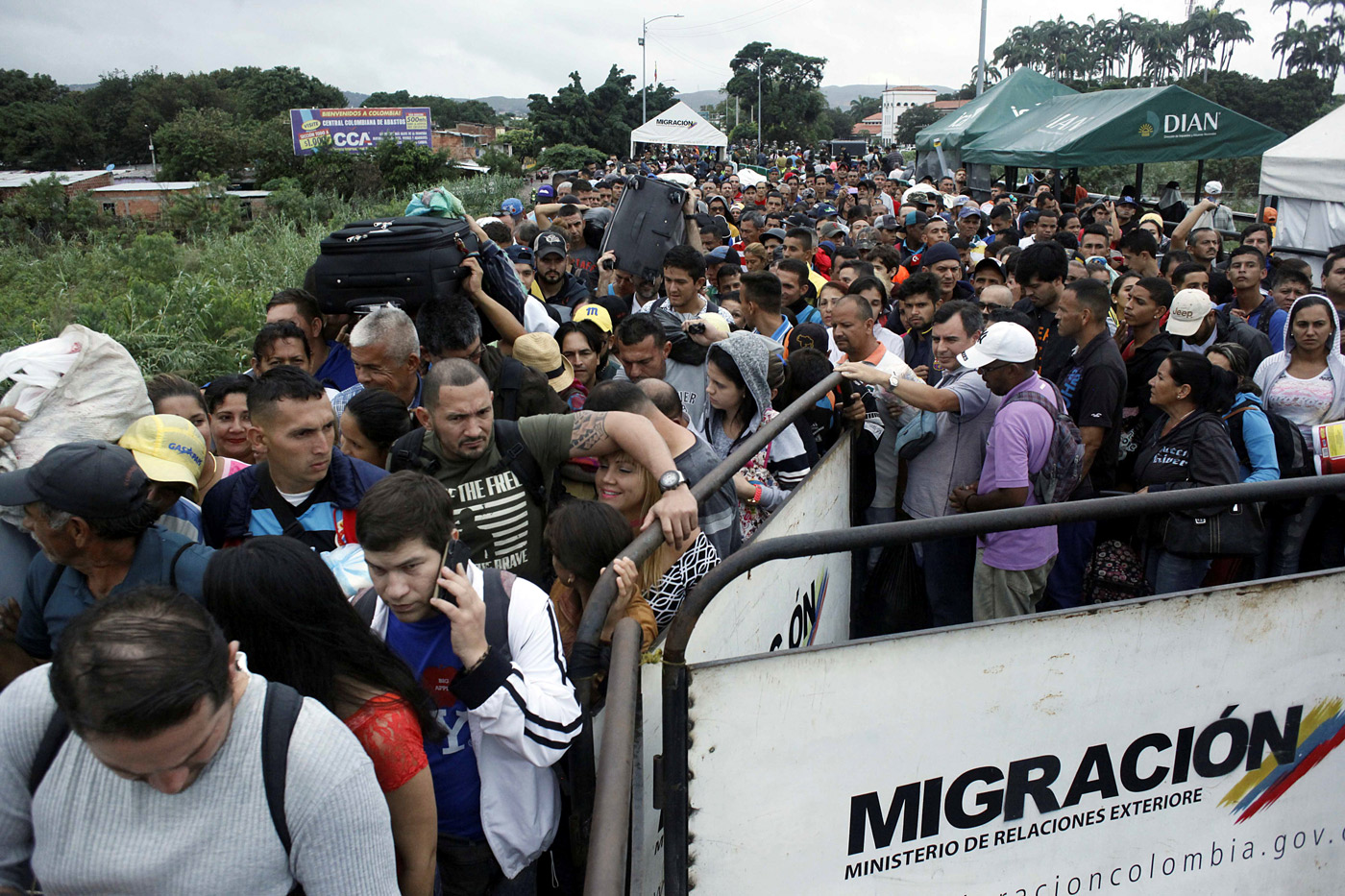 Cascos Blancos Argentinos llegan a Colombia para atención médica humanitaria a pacientes venezolanos