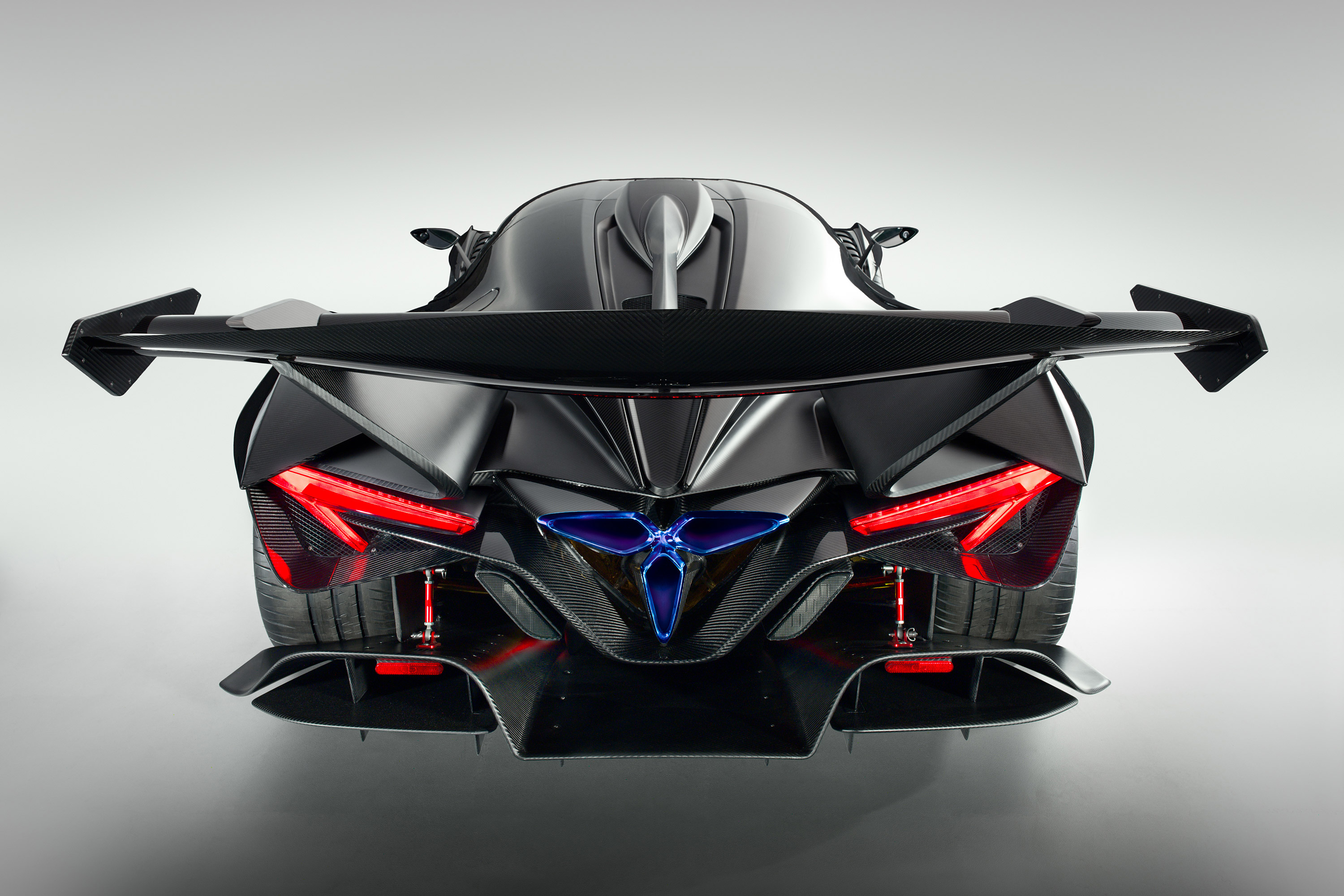 Un espectacular HIPERAUTO para los puristas… “Intensa Emozione” como para volverse loco (WOW)