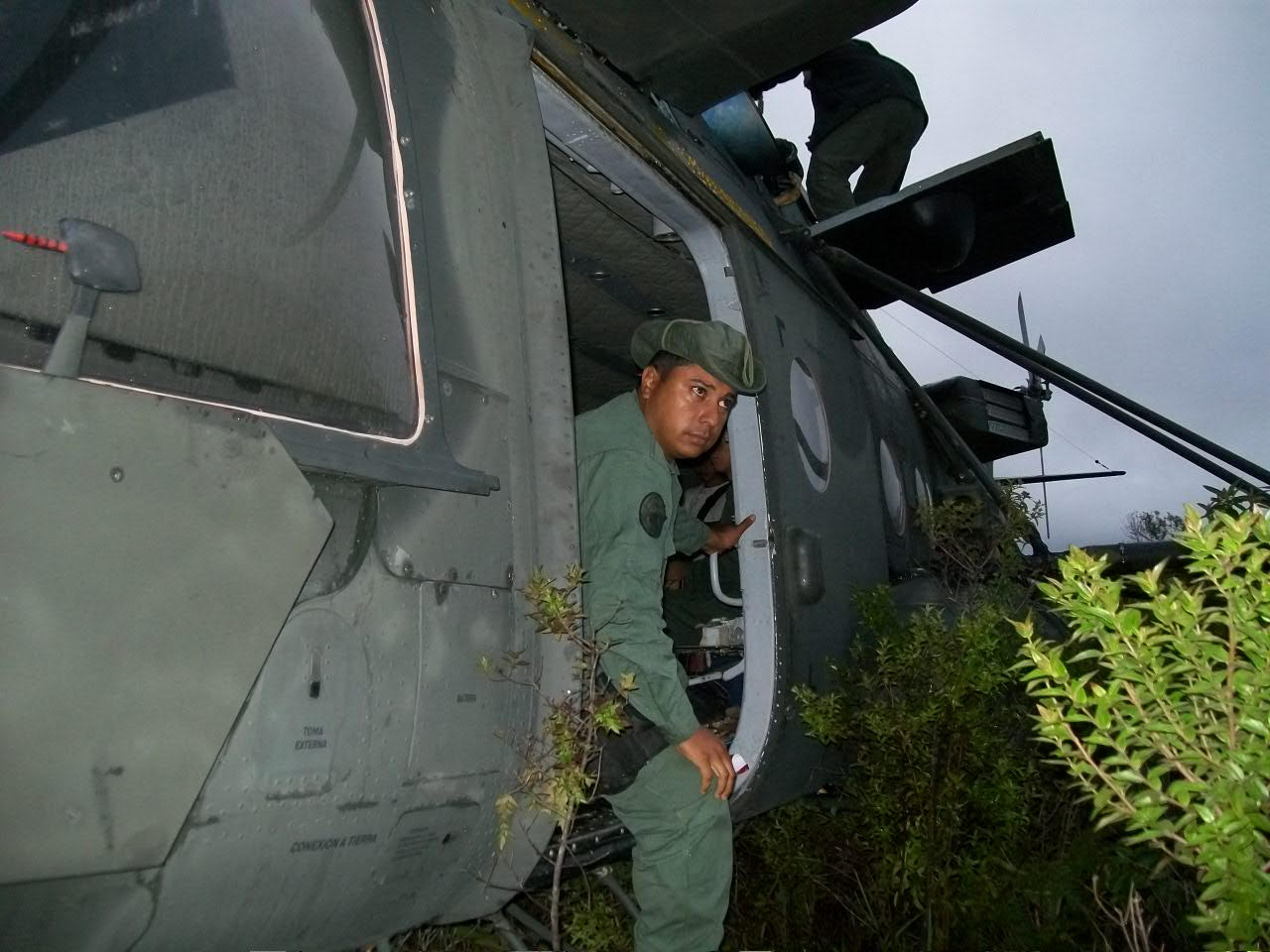 Un militar se degrada por una falta grave contra el país y Caguaripano no ha cometido ninguna, dice su esposa