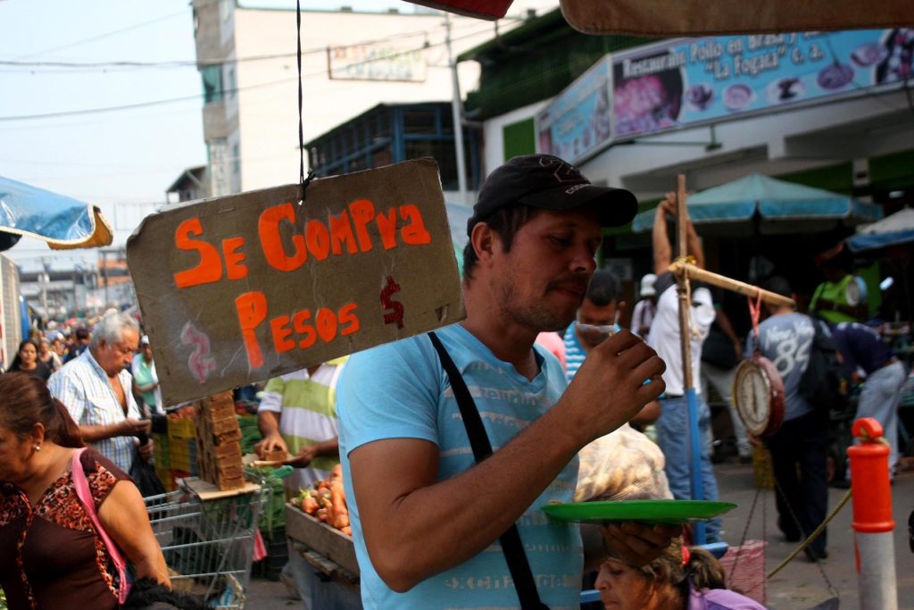 Comerciantes de Táchira exigen pesos colombianos y rechazan la moneda venezolana