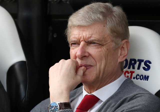 Fútbol Fútbol - Premier League - Newcastle United vs Arsenal - St James 'Park, Newcastle, Gran Bretaña - 15 de abril de 2018 Arsenal manager Arsene Wenger antes del partido REUTERS / Scott Heppell / File Photo USO EDITORIAL SOLAMENTE.