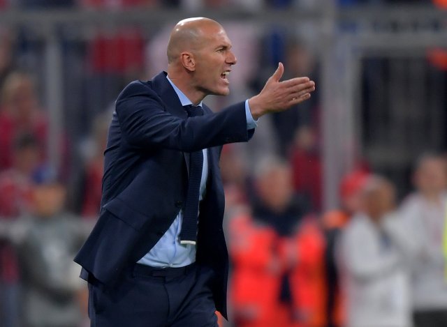 Soccer Football - Champions League Semi Final First Leg - Bayern Munich vs Real Madrid - Allianz Arena, Munich, Germany - April 25, 2018 Real Madrid coach Zinedine Zidane REUTERS/Kai Pfaffenbach