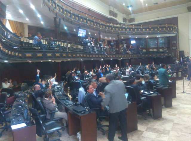 Diputados de la AN en sesión ordinaria // Foto @AsambleaVE