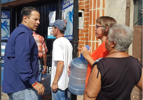 El agua es un derecho humano y exigimos que se garantice, según concejal Gustavo Mercado