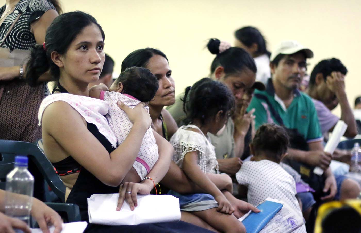 EEUU promete otros seis millones de dólares a Colombia para atender éxodo venezolano