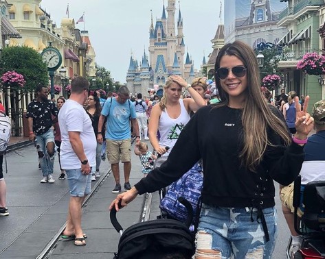 ¡Morirás de amor con las fotos! Kerly Ruiz celebró el Día de las madres en Disney junto a su hija Gail