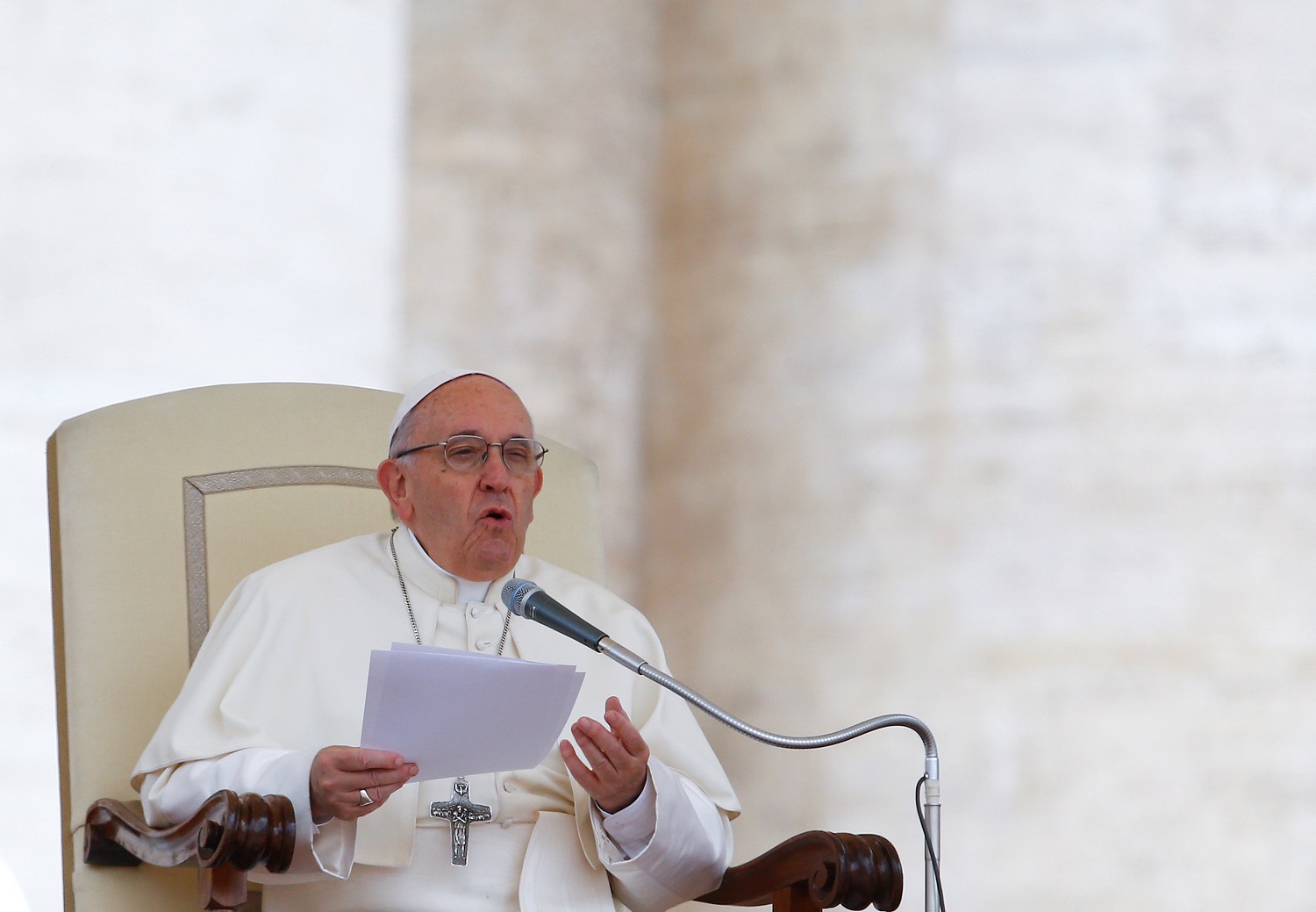 El Papa conversará con un grupo de víctimas de abusos en Chile