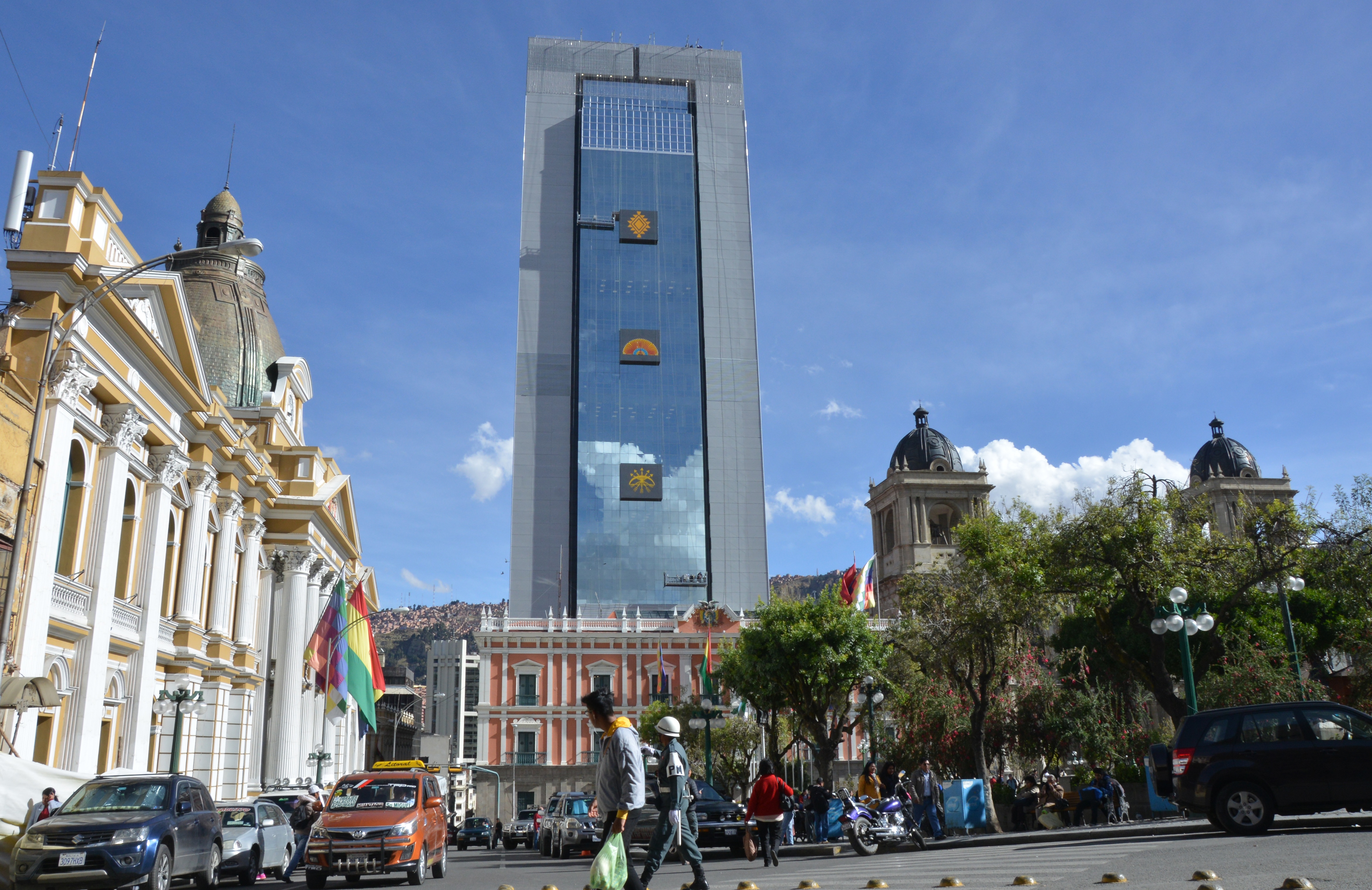 Evo Morales estrena nuevo palacio en Bolivia, un símbolo de su poder