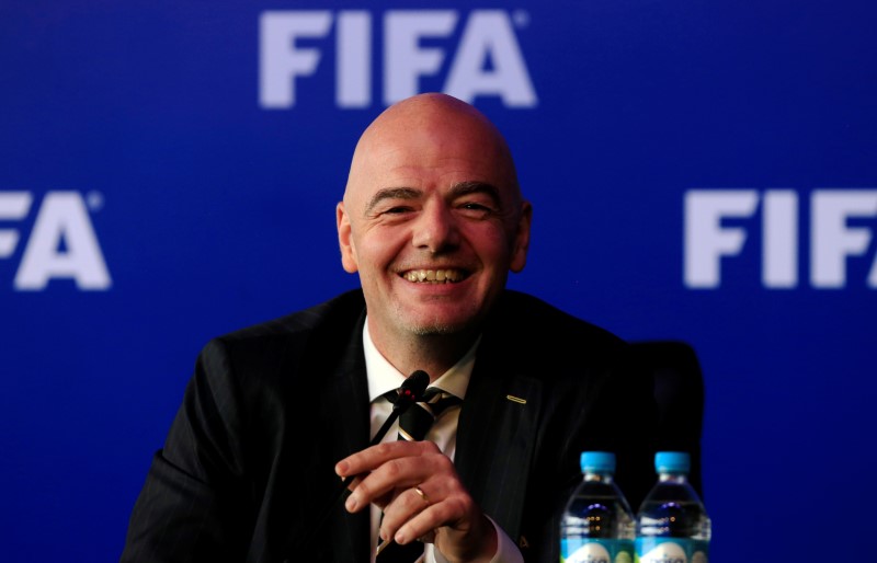 Infantino: Mundial con 48 equipos no se implantará en 2022 si Catar se niega