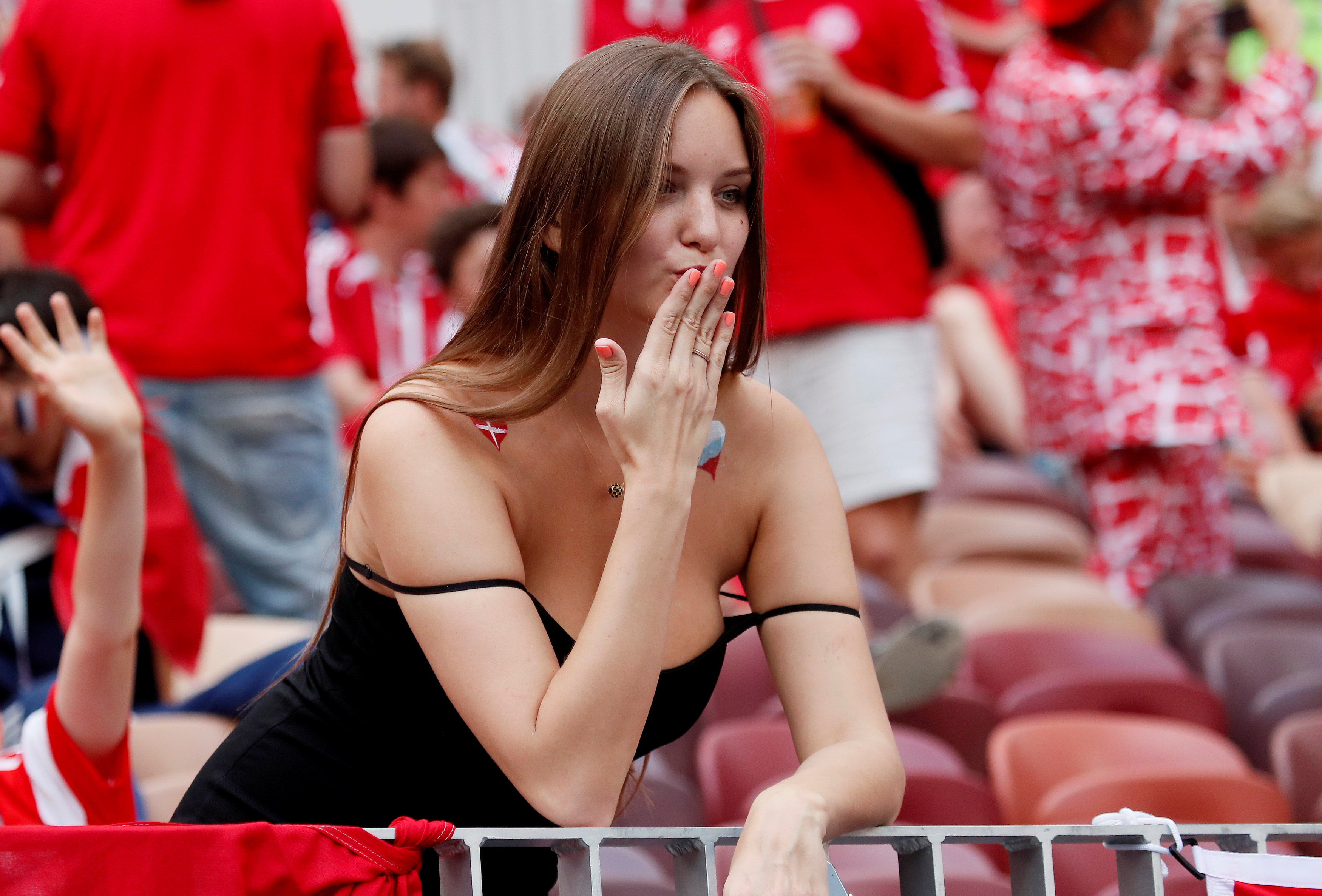 Peruana, francesa, danesa, islandesa, argentina y australiana… elige a la más hermosa de la jornada mundialista (FOTOS)