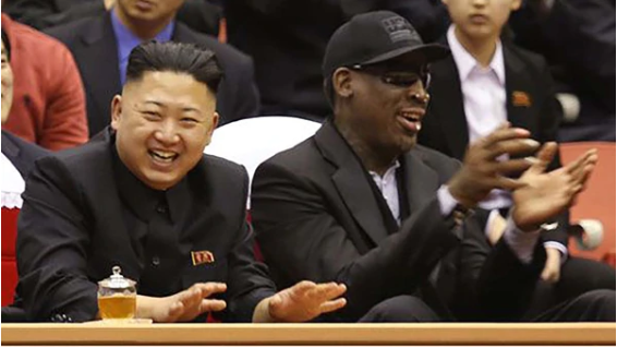 Rodman junto a Kim en una visita a 