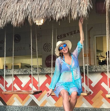 A sus 51 años, Lili Estefan sorprende con este sexy bikinazo