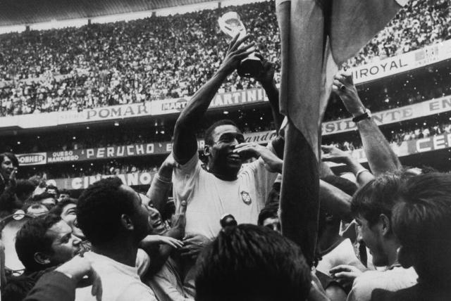 Brasil se impuso 5-2 al combinado anfitrión, con goles de Vavá (2), Zagallo y Pelé (2) | Foto: Colgados por el fútbol