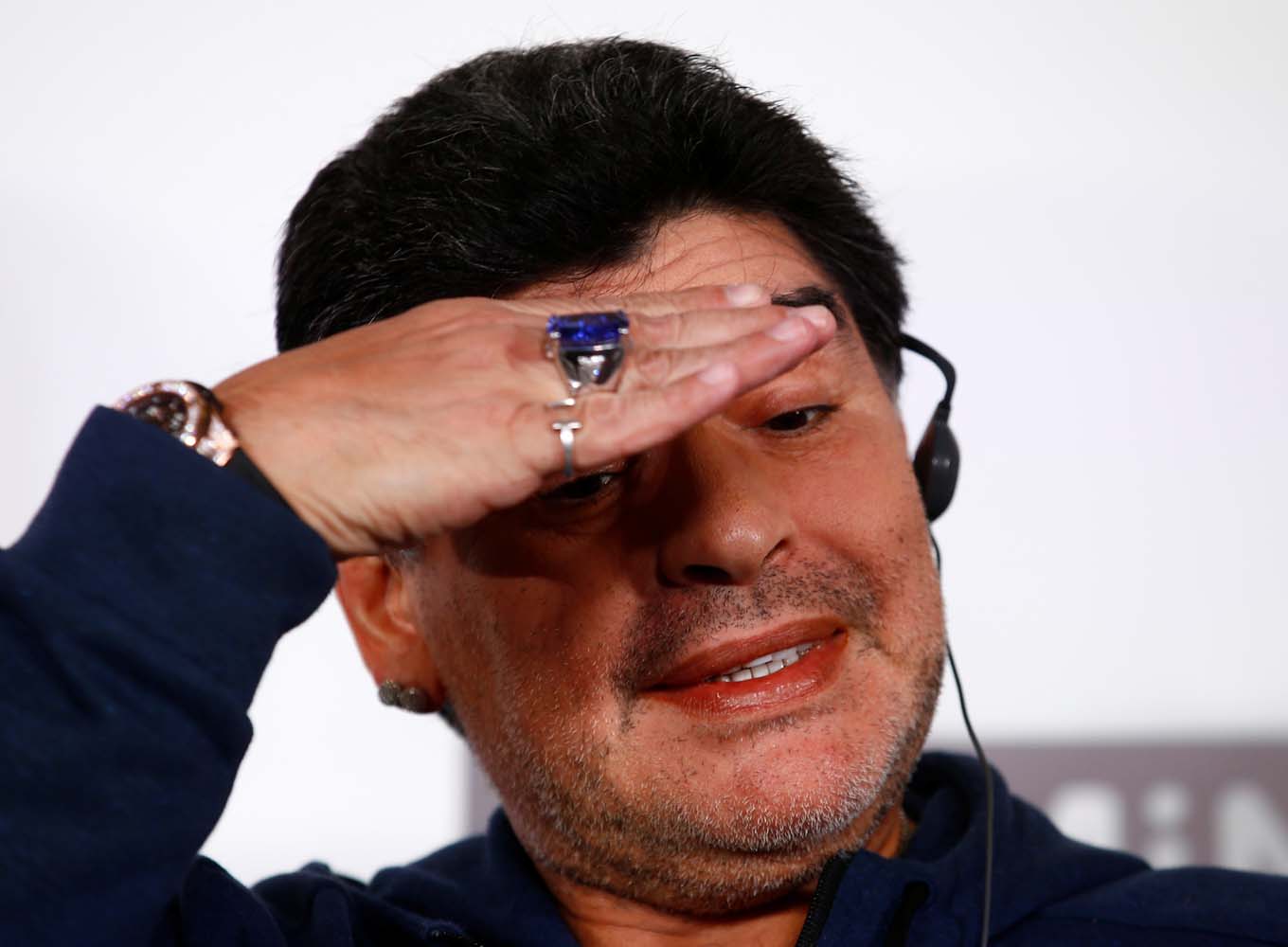 ¿Y ahora? Someten a Maradona a una cura de sueño por cuatro días