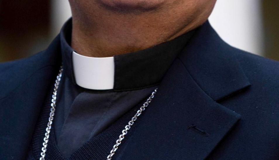 Iglesia Chile publica lista de 42 sacerdotes y diácono condenados por abusos