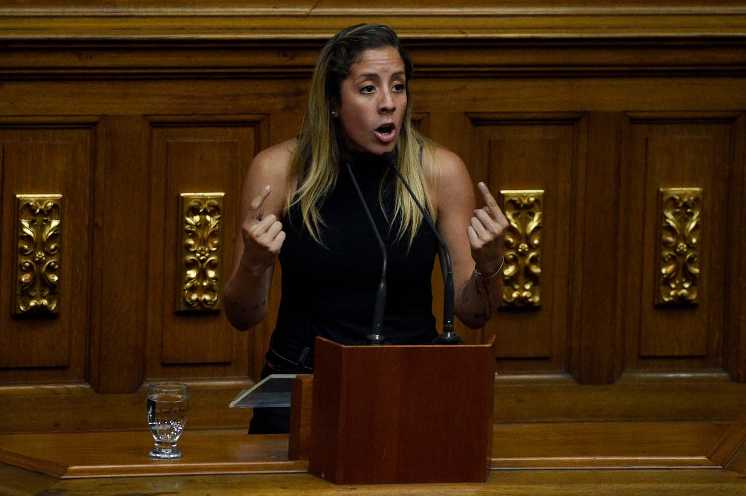 Rafaela Requesens: La oposición debe derrotar a Maduro desde adentro del régimen