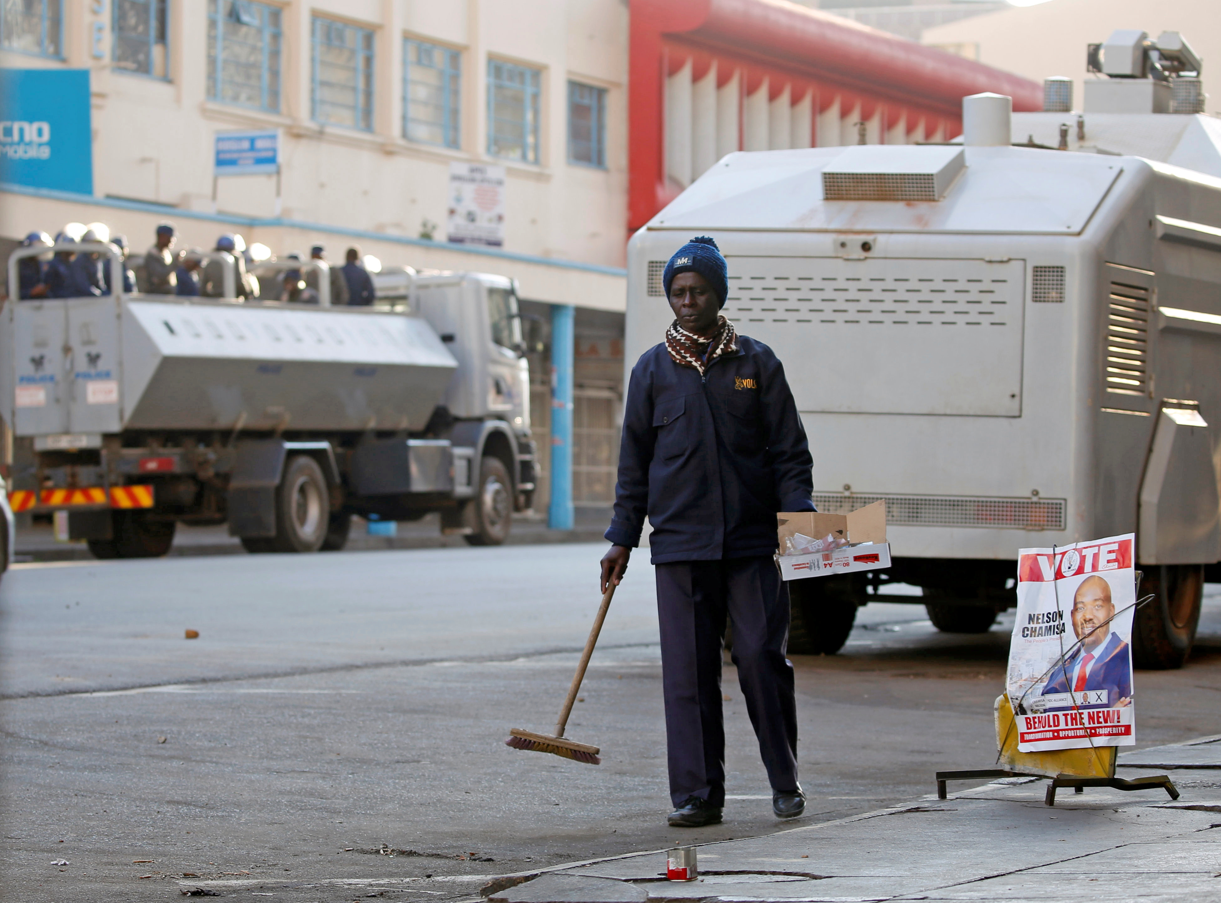 Zimbabue amanece en calma tras elección de Mnangagwa como presidente