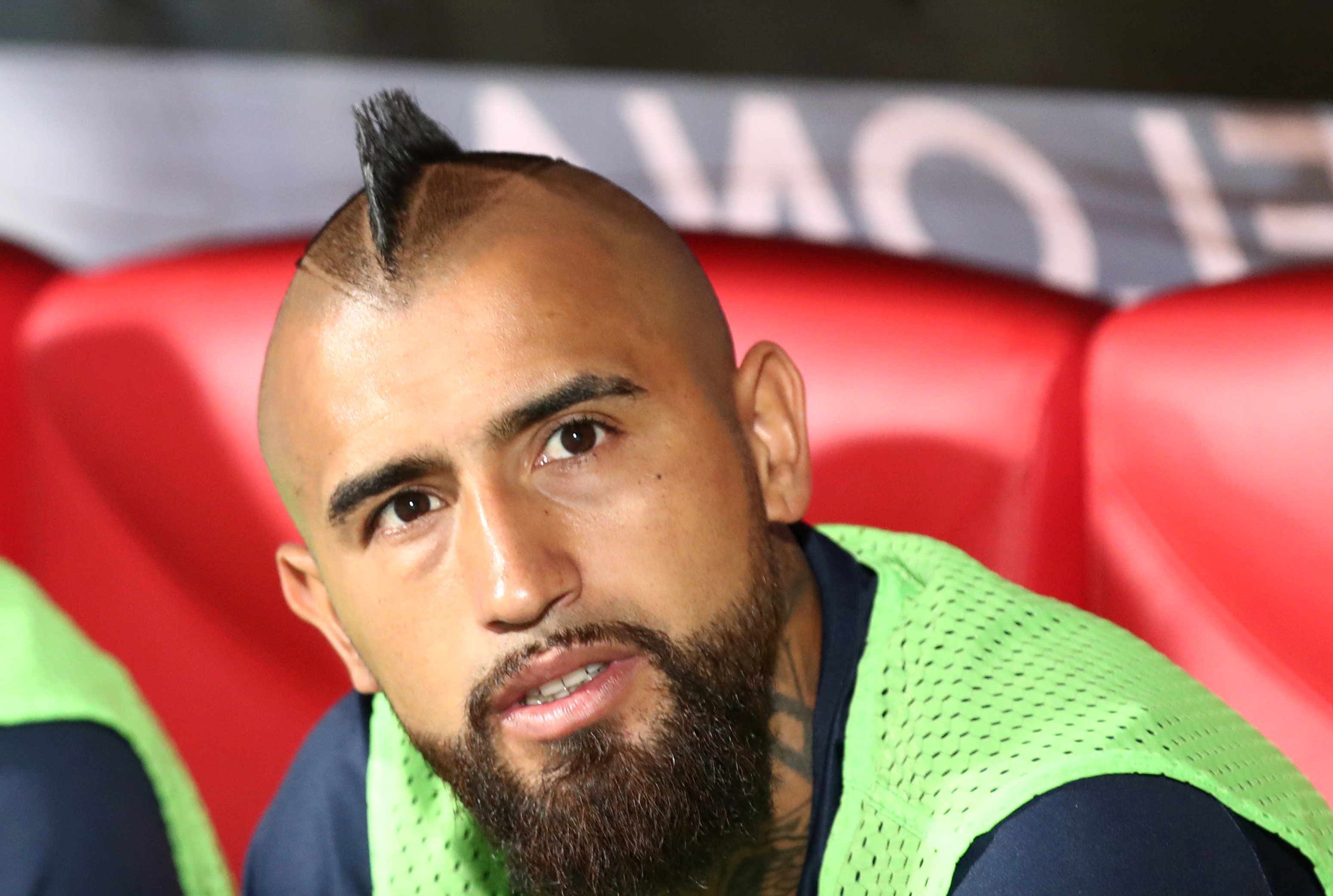 El chileno Arturo Vidal es traspasado del Barcelona al Inter