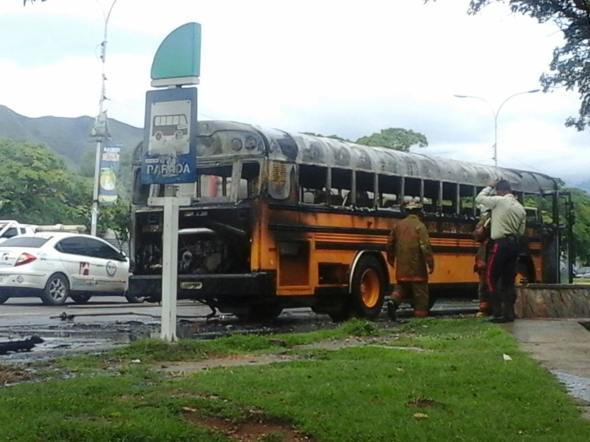 Cortocircuito originó incendio en el “TransDrácula” (VIDEO)