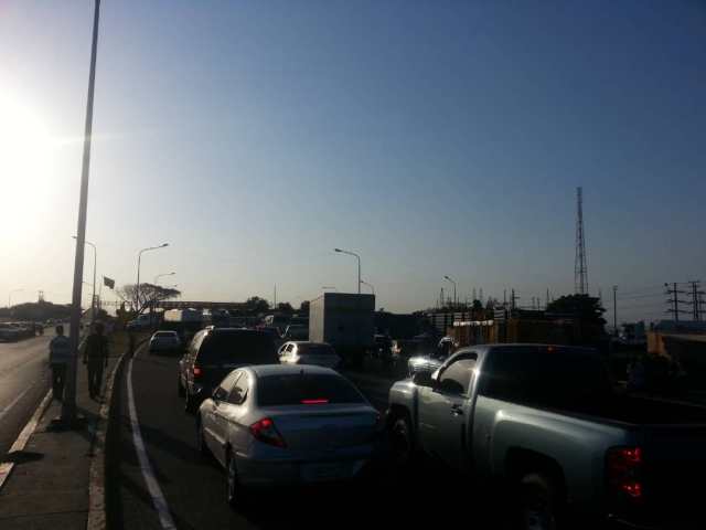 La explicación de un ingeniero a la explosión en el puente sobre El Lago