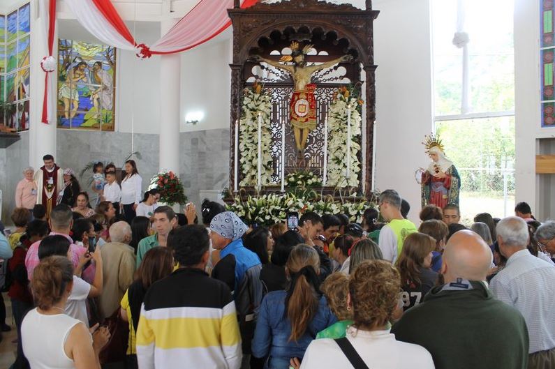 Fieles participan en la misa por los 408 años del Santo Cristo de La Grita #6Ago