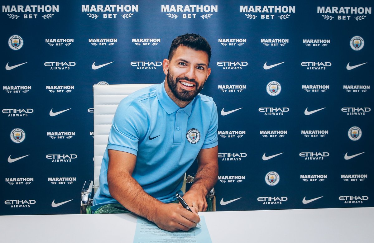 El Kun Agüero prolonga su contrato con el Manchester City