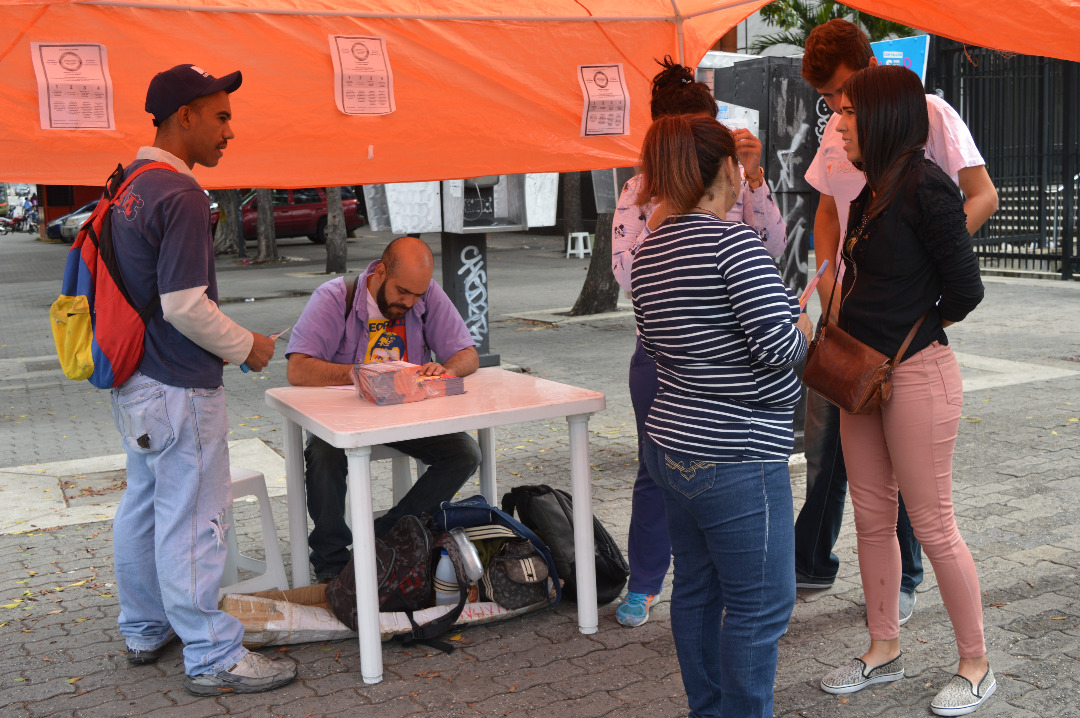 Voluntad Popular está en la calle con su propuesta “Venezuela Energética”