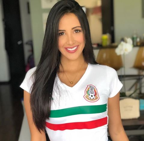 “Se la da de mexicana” Critican a Yuvanna Montalvo y Juan Carlos García por celebrar la independencia de México