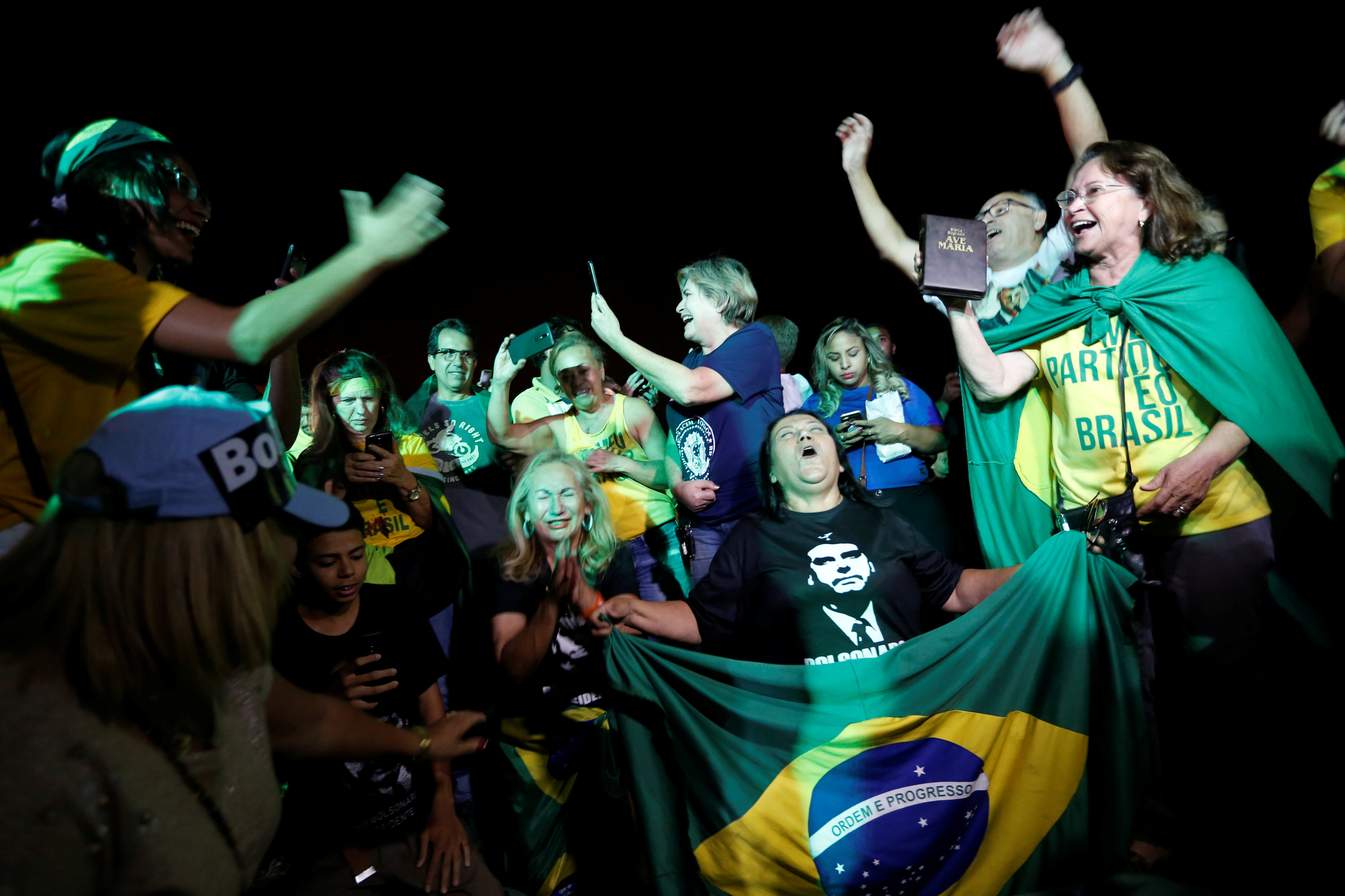 Así celebran los brasileños la victoria de Bolsonaro #7Oct (Fotos)