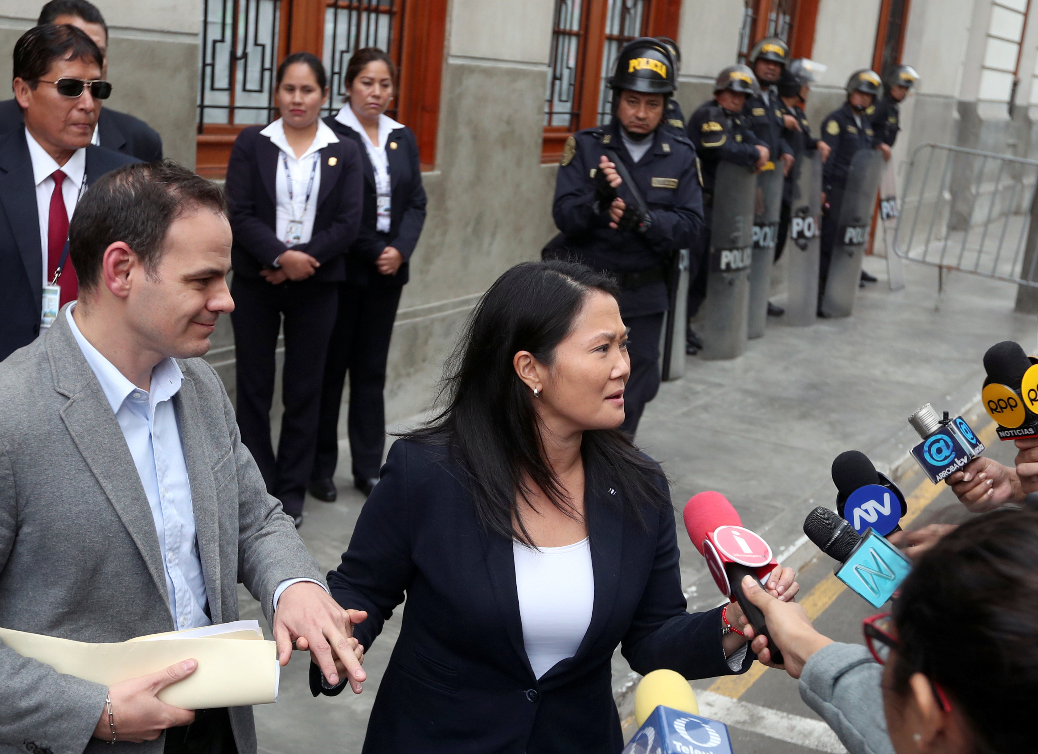 Con Keiko presa ¿llegó la hora para Kenji Fujimori en Perú?