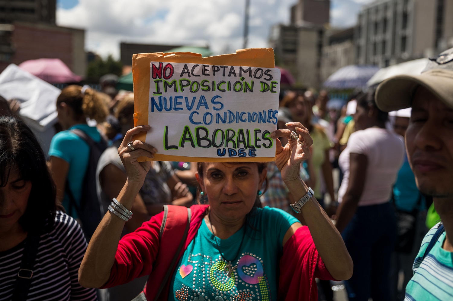 En octubre se registraron 1.418 protestas, la mayoría para exigir servicios básicos y salarios justos