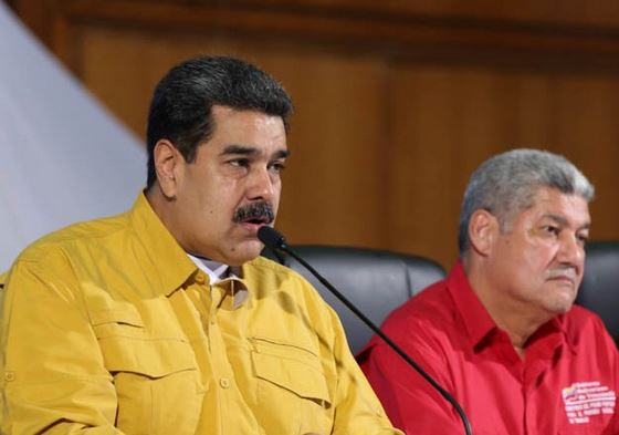 Maduro insiste en pedir a Colombia que retome los diálogos de paz con el ELN