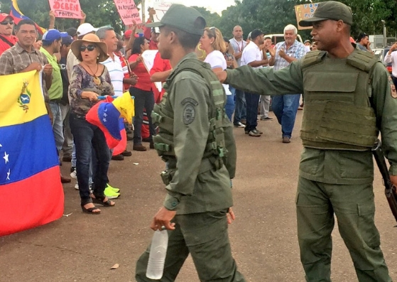 Reportan protesta de trabajadores de Pdvsa-Anzoátegui #8Oct (foto)