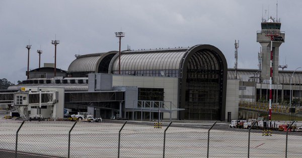 Cierran cerca de una hora aeropuerto colombiano por falsa amenaza de bomba