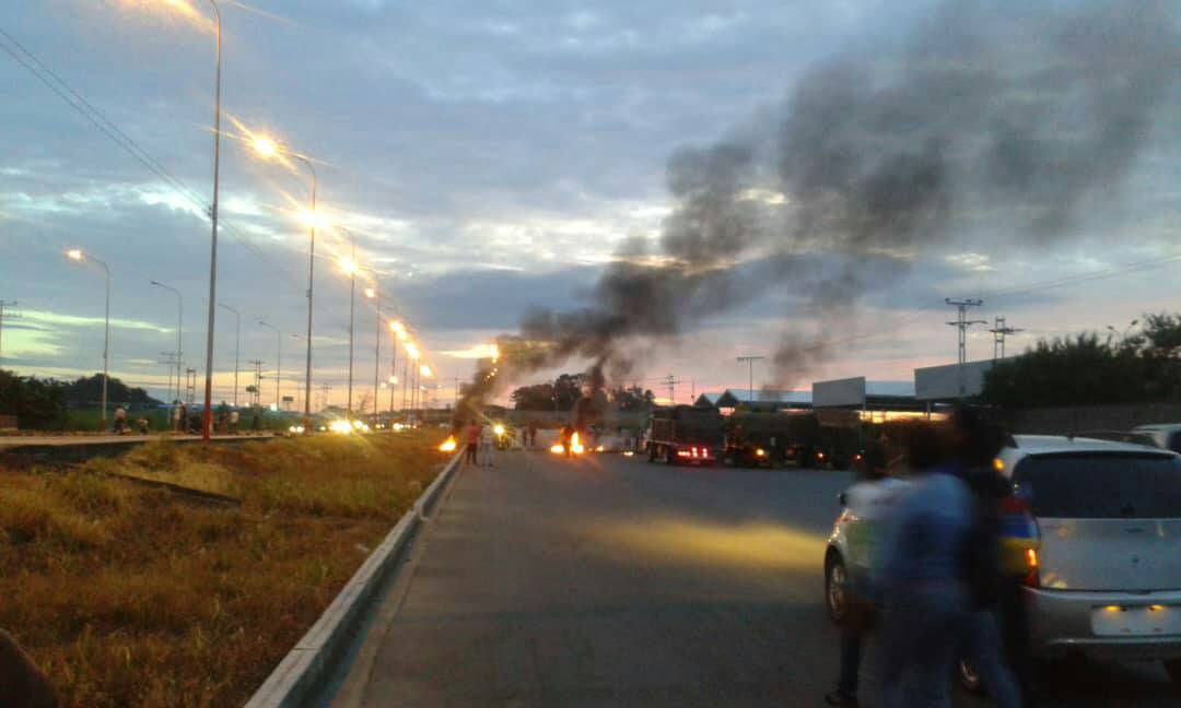 En Barinas, cerraron la troncal 5 ante la escasez de gas doméstico #5Nov