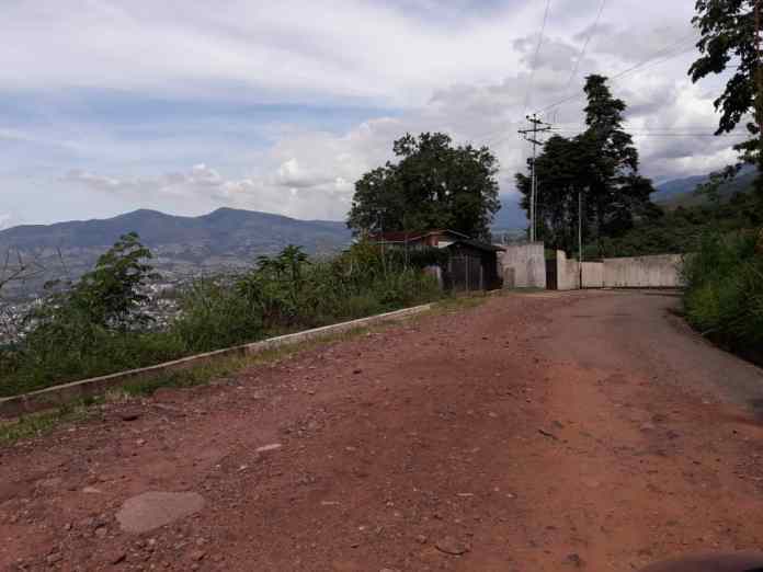 En un verdadero viacrucis viven habitantes del Chorro del Indio en Táchira