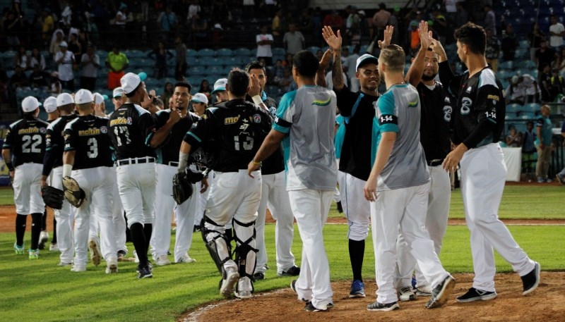 Bravos blanquean a Caribes y suman tres triunfos consecutivos en la LVBP (Tabla de posiciones)