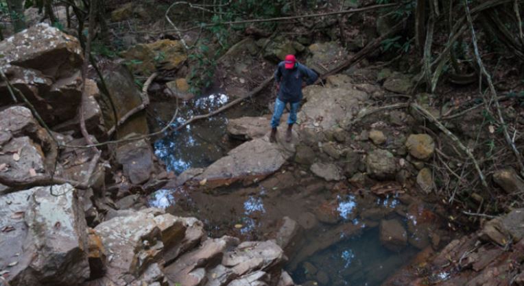 Denuncian ecocidio por explotación de sílice en el cerro El Plan de Lara