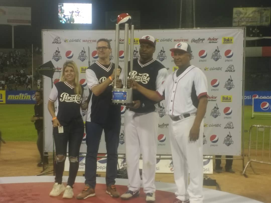 Delmon Young “hizo llorar” a la pelota a punta de batazos para coronarse en el Festival de Cuadragulares