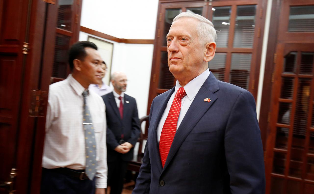 Mattis firma orden de retiro de tropas estadounidenses de Siria