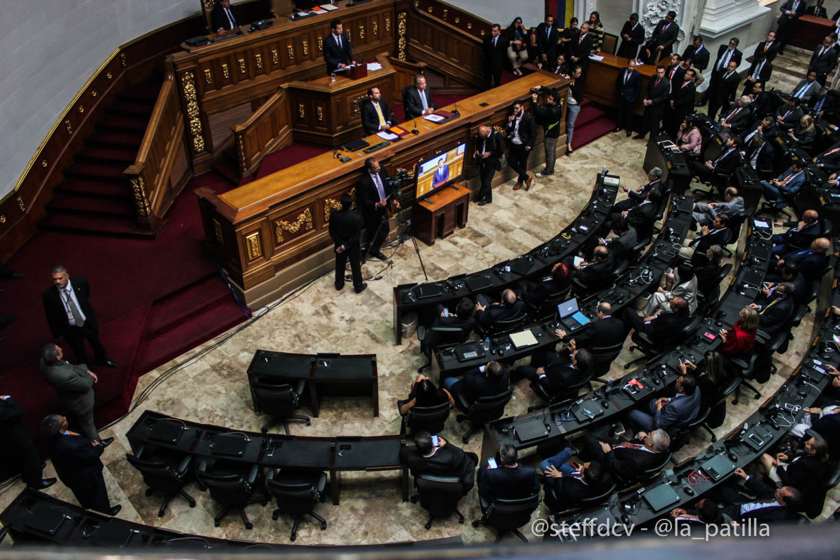 Asamblea Nacional aprueba acuerdo que autoriza ingreso de ayuda humanitaria a Venezuela (DOCUMENTO)