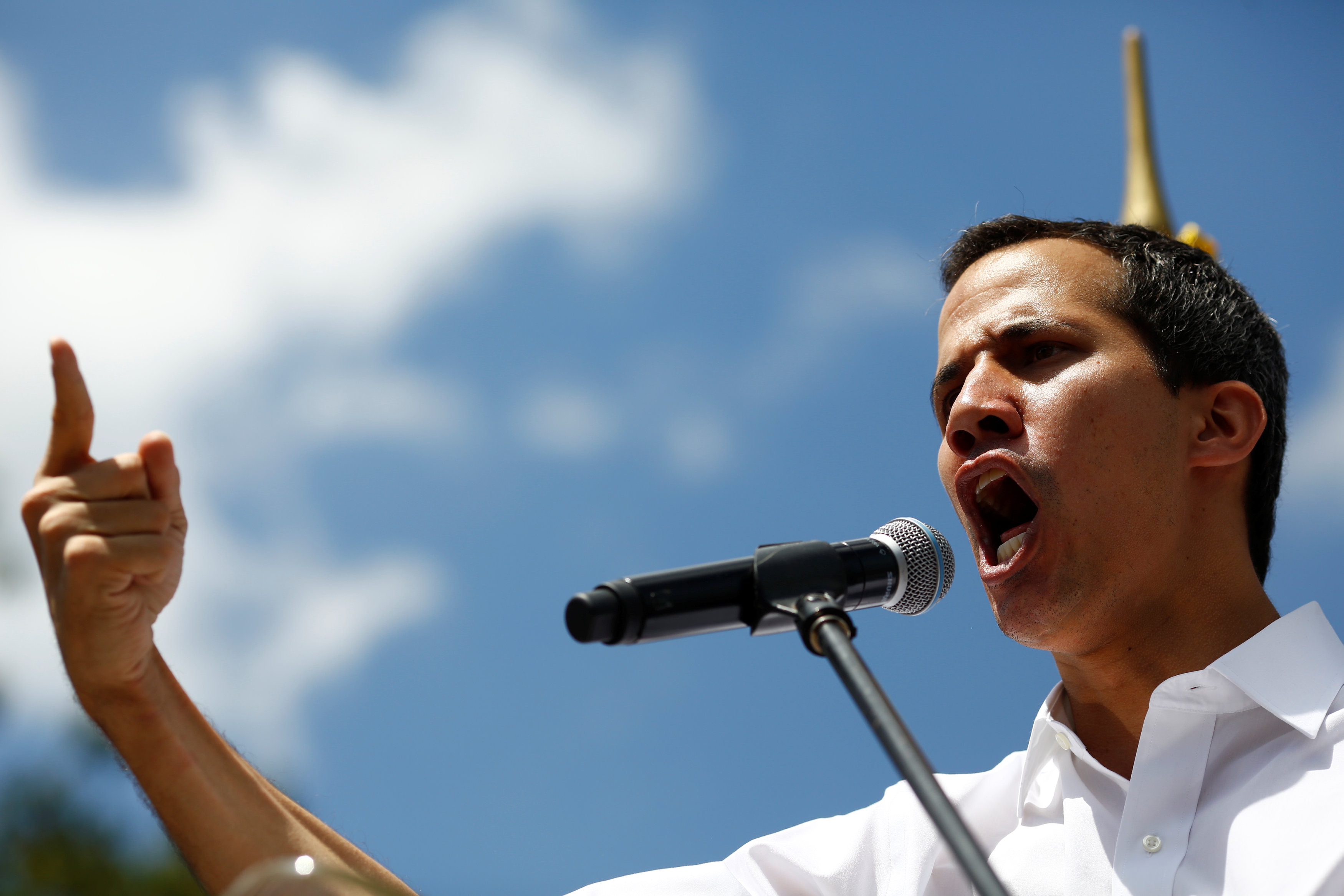 Guaidó reafirma: Haré “lo necesario” para que entre la ayuda a Venezuela