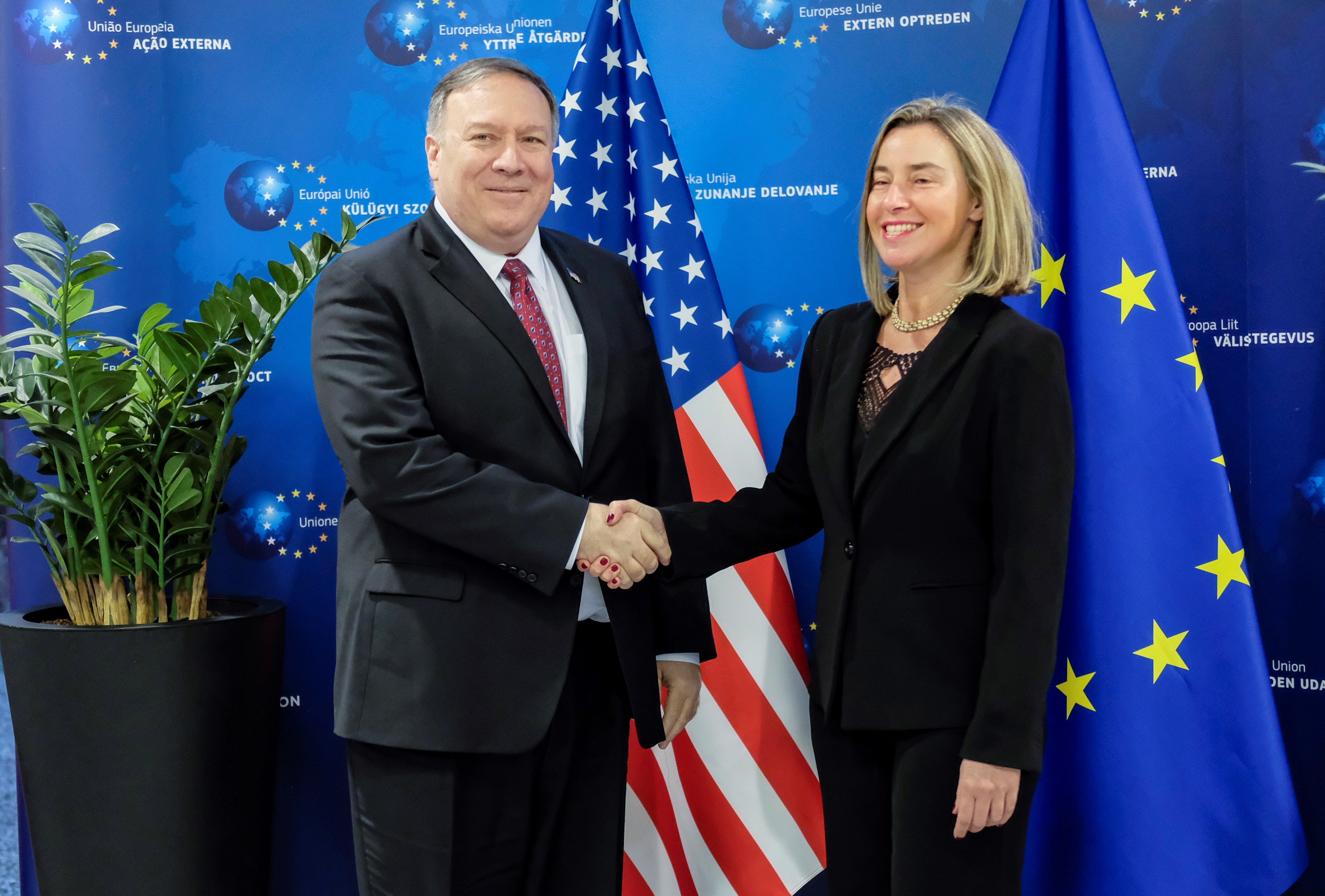 Mogherini y Pompeo piden elecciones para que Venezuela vuelva al orden constitucional